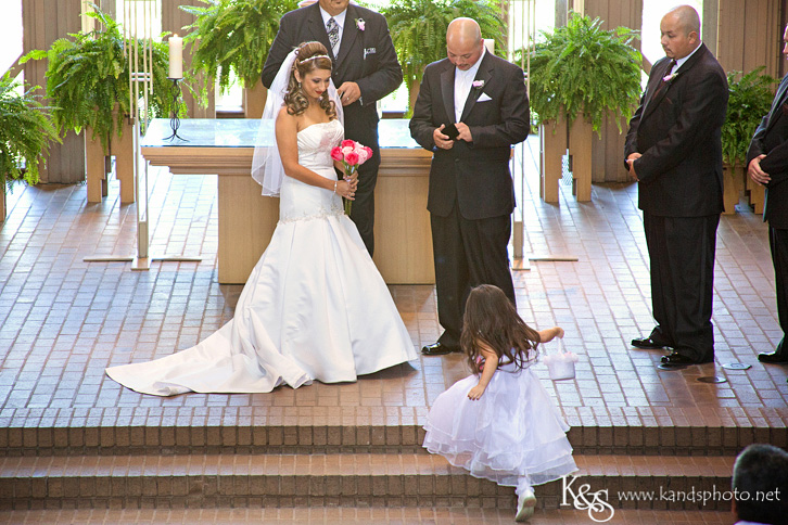 Dallas Wedding Photographers - K & S Photography Marty Leonard Chapel Wedding Photography